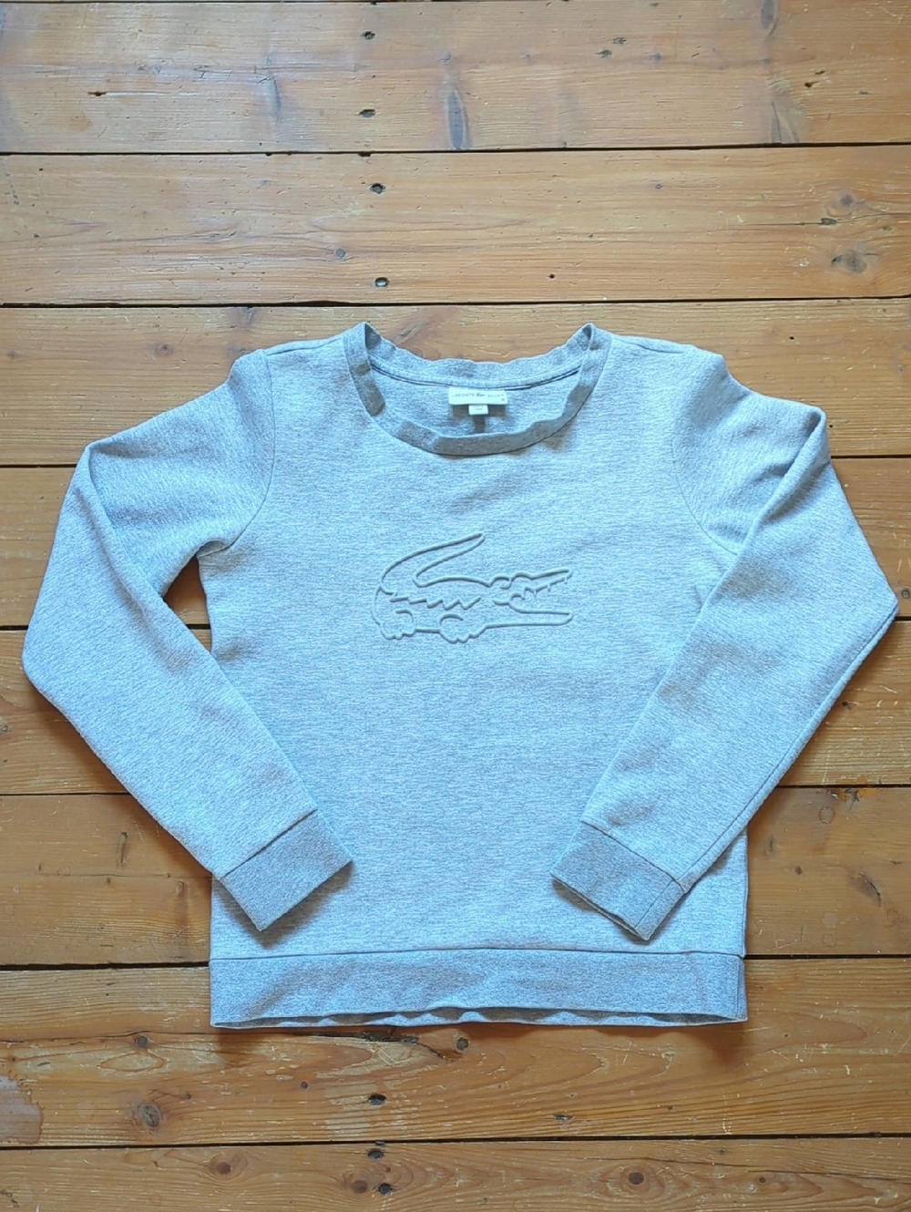 273-VGUC Lacoste Light Gray Embossed Croc Crewneck Sweatshirt